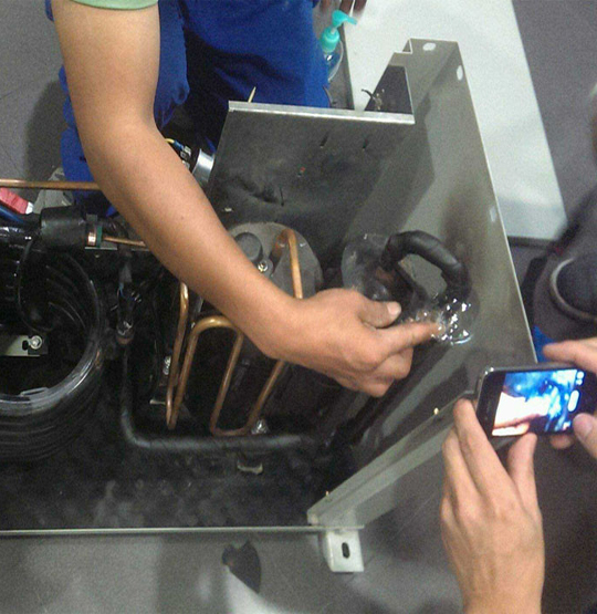 康定维修空调制冷效果差