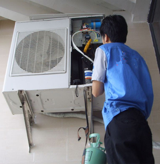 康定空调开机无反应维修